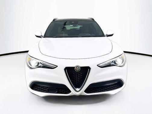 2022 Alfa Romeo Stelvio Ti