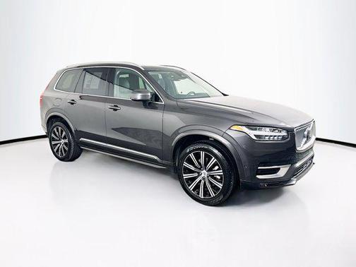 2024 Volvo XC90 Plus Bright Theme