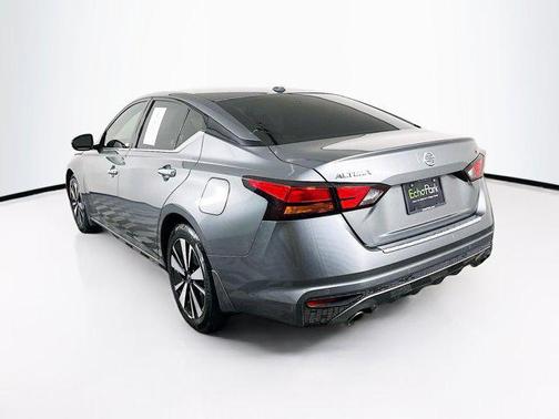 2022 Nissan Altima 2.5 SL