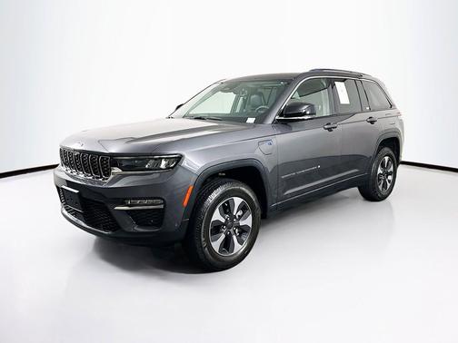 Baltic Gray Metallic Clearcoat 2022 Jeep Grand Cherokee 4xe Base