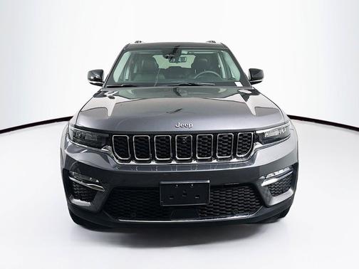 Baltic Gray Metallic Clearcoat 2022 Jeep Grand Cherokee 4xe Base