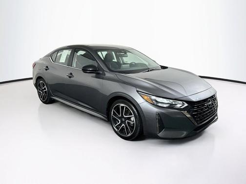 Gun Metallic 2025 Nissan Sentra SR