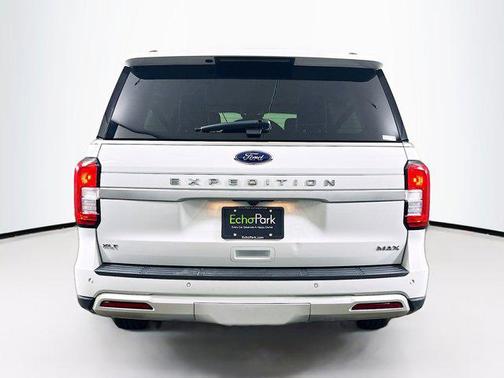 Oxford White 2024 Ford Expedition Max XLT