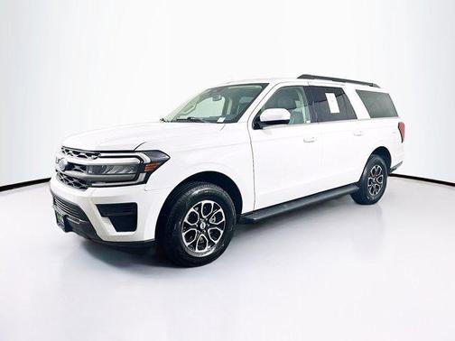 Oxford White 2024 Ford Expedition Max XLT