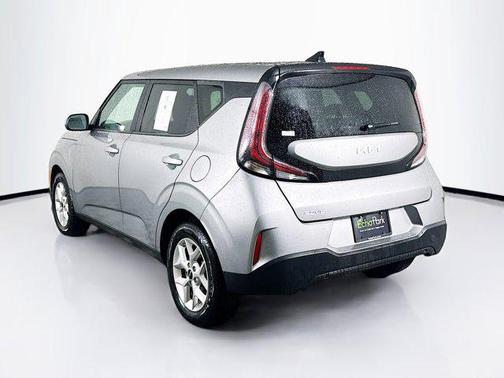 Steel Gray 2025 Kia Soul LX