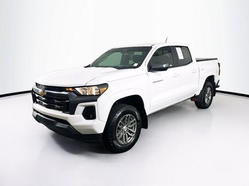 Summit White 2023 Chevrolet Colorado LT