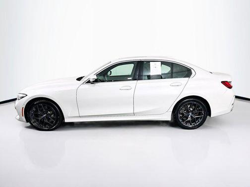 2025 BMW 330 i
