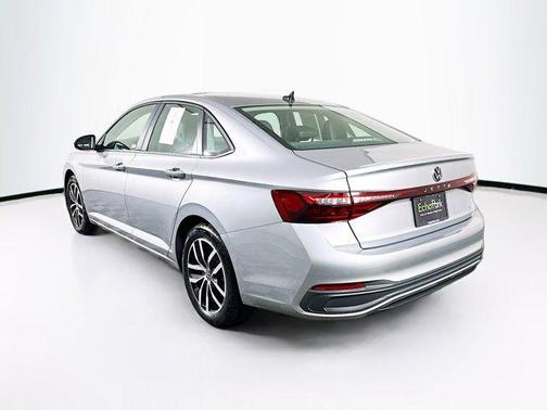 2025 Volkswagen Jetta 1.4T SE