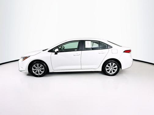 Ice Cap 2024 Toyota Corolla LE