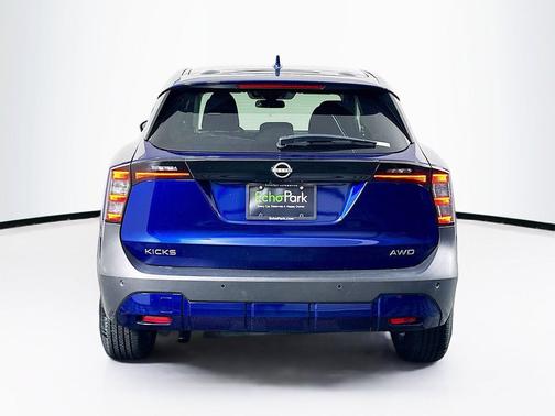 Deep Blue Pearl 2025 Nissan Kicks SV