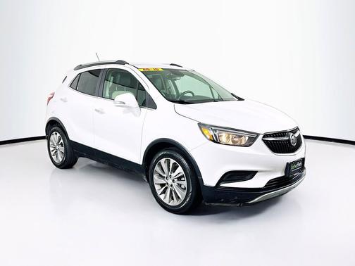 Summit White 2018 Buick Encore Preferred
