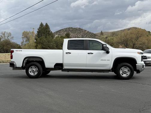 Summit White 2024 Chevrolet Silverado 2500 WT