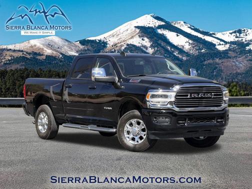 Diamond Black Crystal Pearlcoat 2024 RAM 2500 Laramie Crew Cab 4x4 6'4' Box