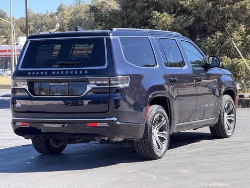 Midnight Sky 2024 Jeep Grand Wagoneer 4x4