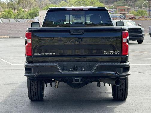 Black 2024 Chevrolet Silverado 3500 High Country
