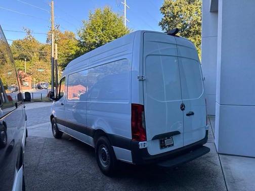 2025 Mercedes-Benz Sprinter 2500 Standard Roof