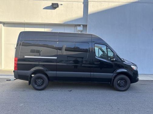 2023 Mercedes-Benz Sprinter 1500 Standard Roof 4-Cyl Gas