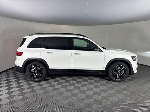 2025 Mercedes-Benz GLB 250 Base