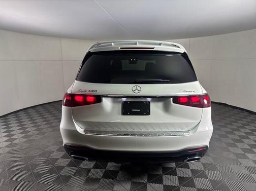 2025 Mercedes-Benz GLS 450 4MATIC
