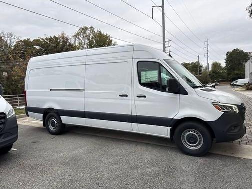 2025 Mercedes-Benz Sprinter 2500 High Roof