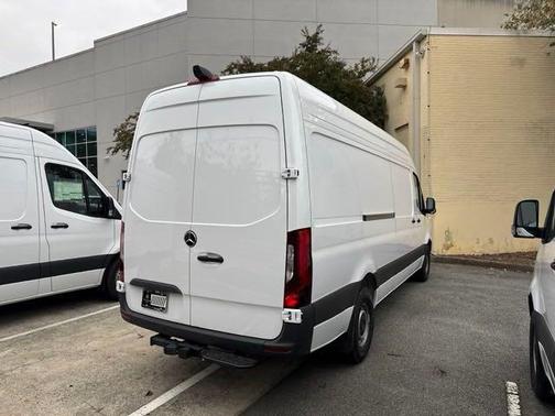2025 Mercedes-Benz Sprinter 2500 High Roof