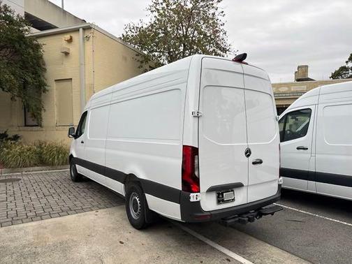 2025 Mercedes-Benz Sprinter 2500 High Roof