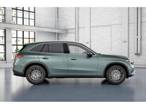 2025 Mercedes-Benz GLC 300 Base