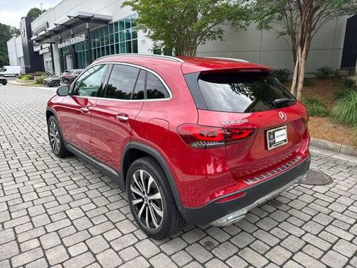 2022 Mercedes-Benz GLA 250 Base