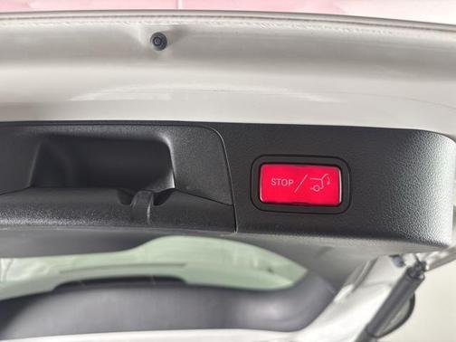 2022 Mercedes-Benz EQB 350 4MATIC