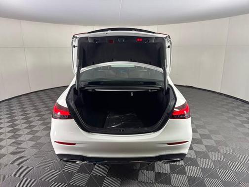 2022 Mercedes-Benz E-Class E 350