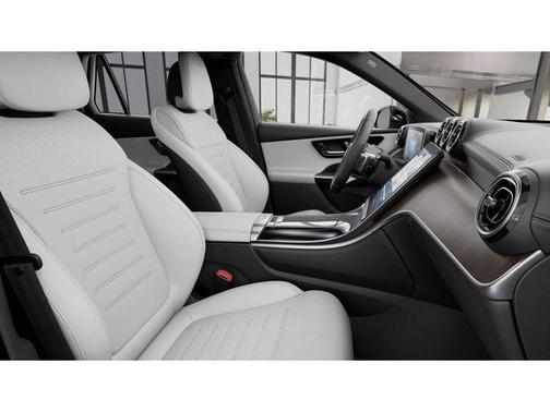 2025 Mercedes-Benz GLC 350e Base