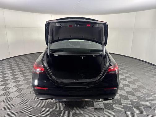 2022 Mercedes-Benz E-Class E 350