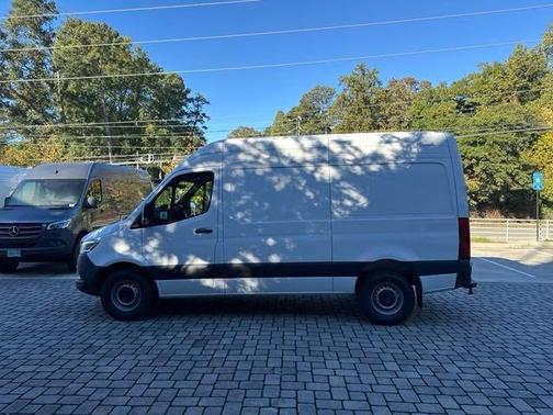 2025 Mercedes-Benz Sprinter 2500 Standard Roof