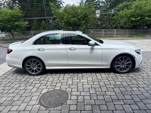 2022 Mercedes-Benz E-Class E 350