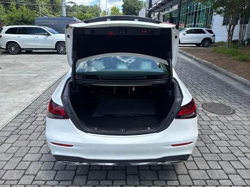 2022 Mercedes-Benz E-Class E 350
