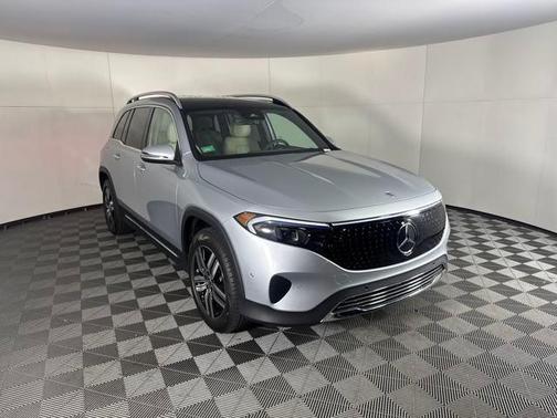 2025 Mercedes-Benz EQB 300 4MATIC
