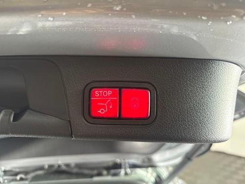 2025 Mercedes-Benz EQB 300 4MATIC