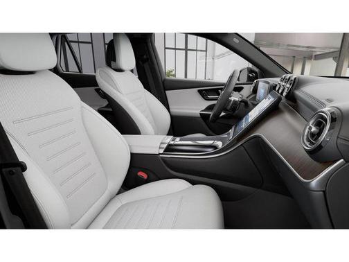 2025 Mercedes-Benz GLC 350e Base