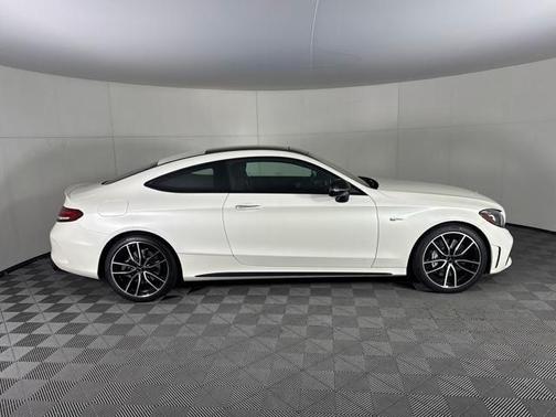 2022 Mercedes-Benz AMG C 43 4MATIC