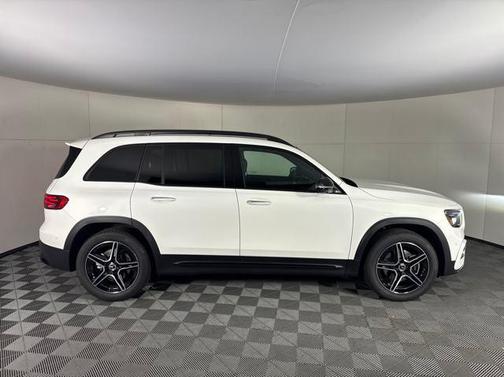 2025 Mercedes-Benz GLB 250 Base