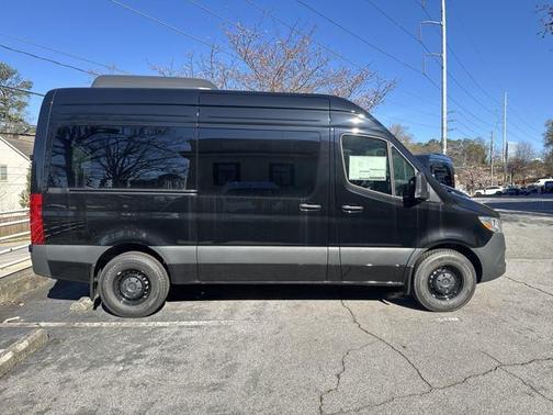 2025 Mercedes-Benz Sprinter 2500 Standard Roof