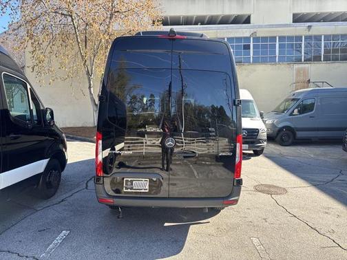 2025 Mercedes-Benz Sprinter 2500 Standard Roof