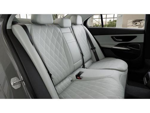 2025 Mercedes-Benz E-Class 4MATIC