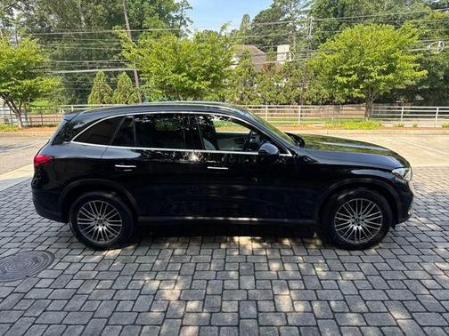 2024 Mercedes-Benz GLC 300 Base