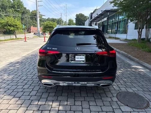 2024 Mercedes-Benz GLC 300 Base