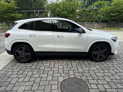2024 Mercedes-Benz GLA 250 Base