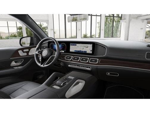 2025 Mercedes-Benz GLS 450 4MATIC