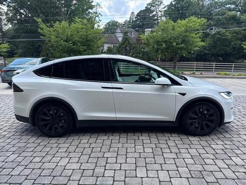 2022 Tesla Model X Plaid Tri Motor All-Wheel Drive