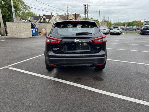 2020 Nissan Rogue Sport S
