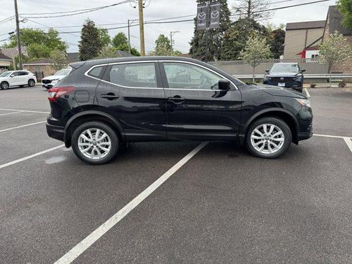 2020 Nissan Rogue Sport S